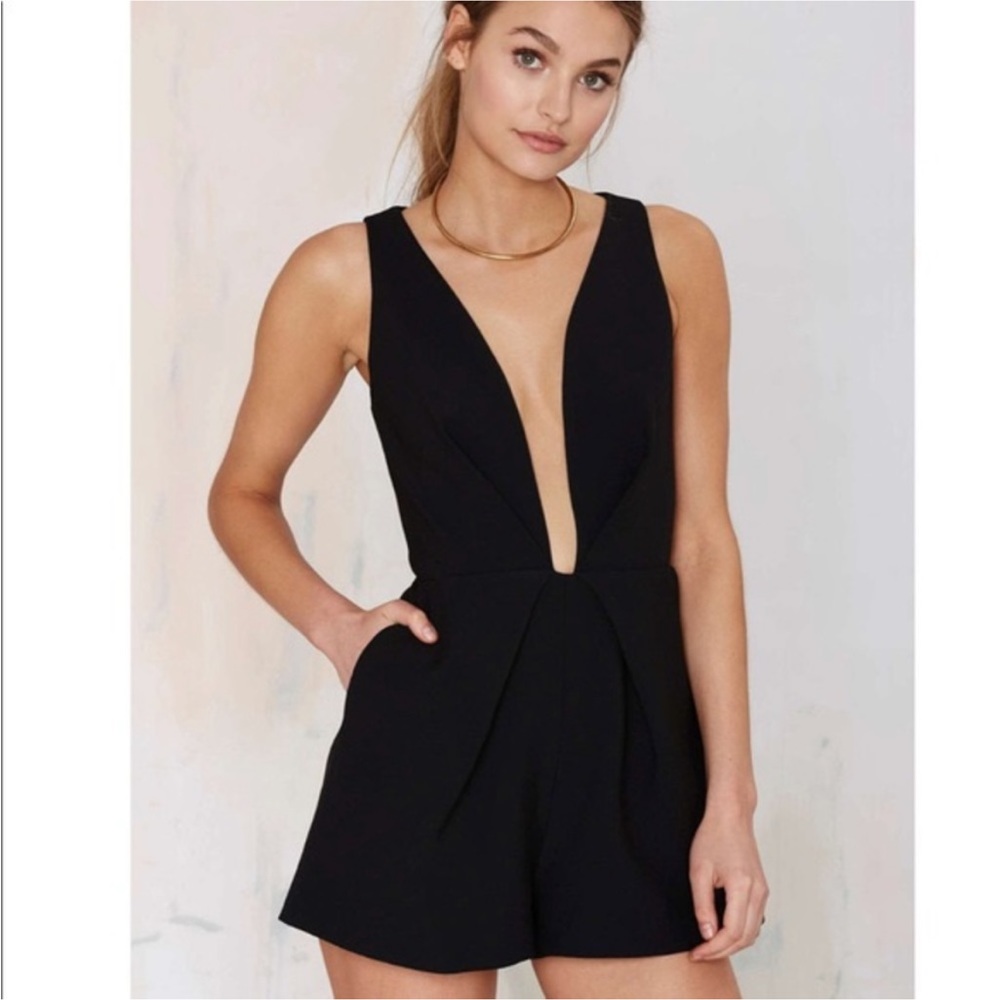 Finders keepers creators playsuit romper black XS deep v plunge neckline pockets